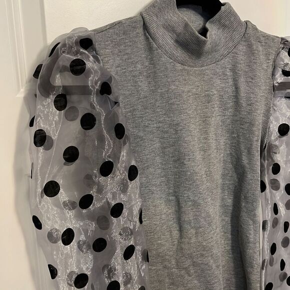 Turtleneck polka dot organza sleeve top EUC size small - Picture 2 of 4